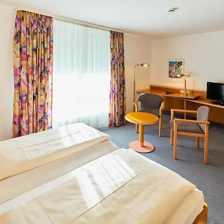 Brita Stuttgart Hotel Riedern