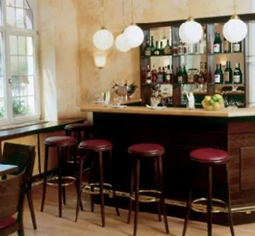 Brita Stuttgart Hotell 3*